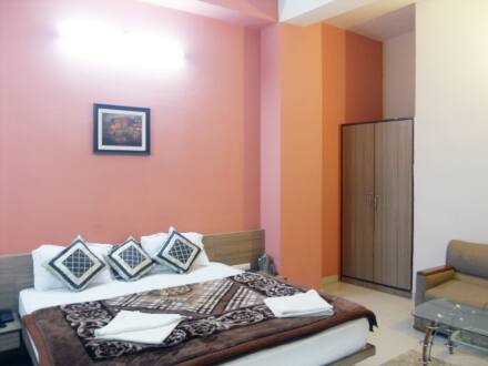 H.K.J Residency, Varanasi 3